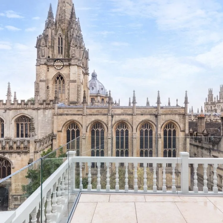 0002 – 2017 – Old Bank Hotel – Oxford – Low Res – Room 1 Balcony View High Street Spires – Web Hero