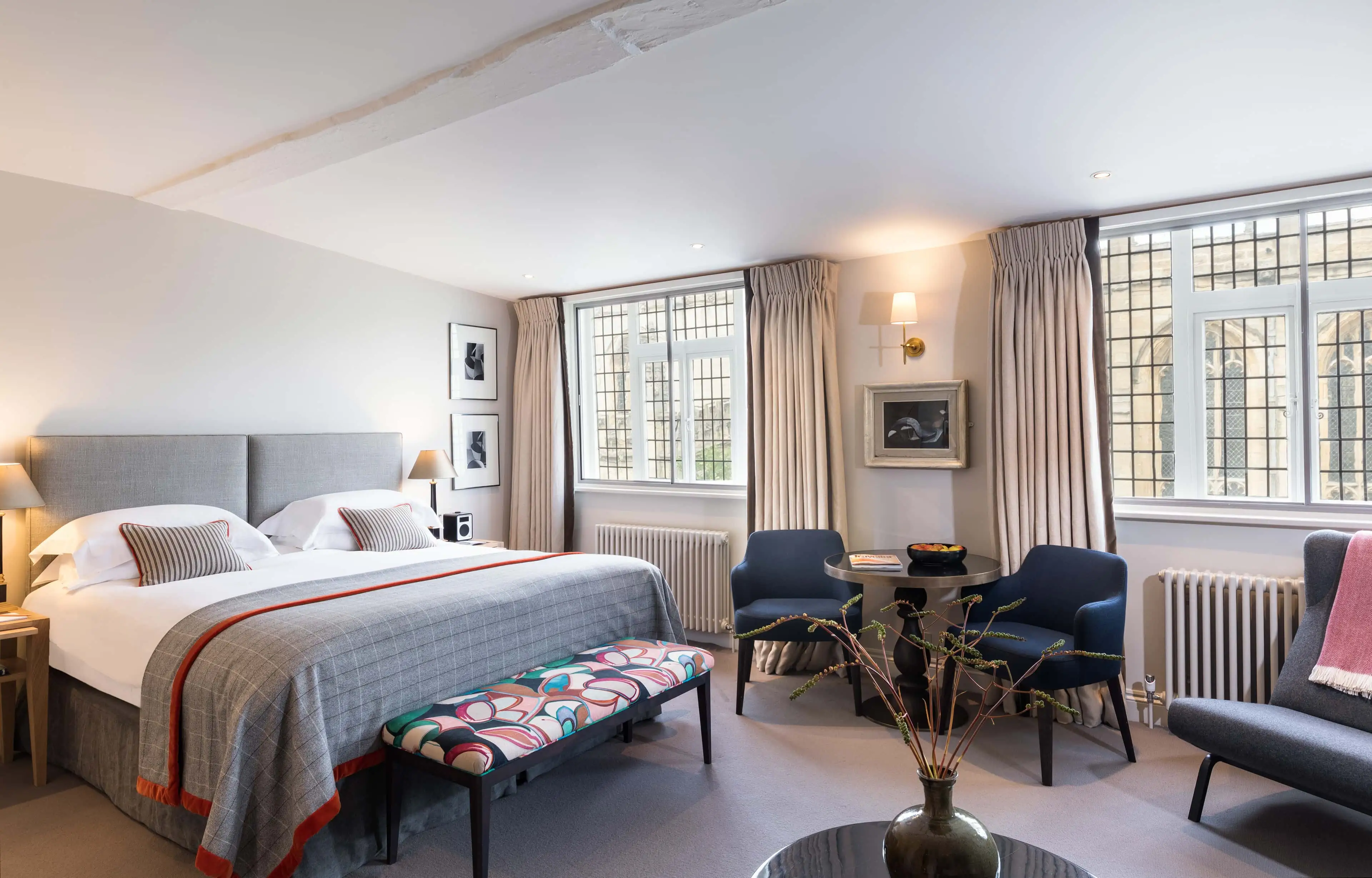 0009 - 2018 - Old Bank Hotel - Oxford - High Res - Bedroom Suite - Web Hero