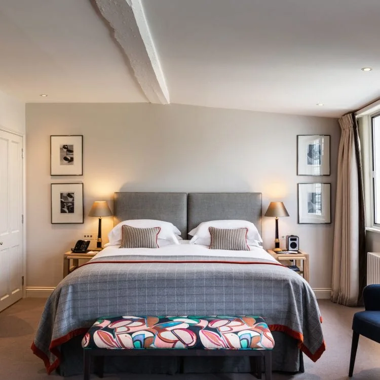 0011 - 2018 - Old Bank Hotel - Oxford - High Res - Bedroom Suite - Web Hero