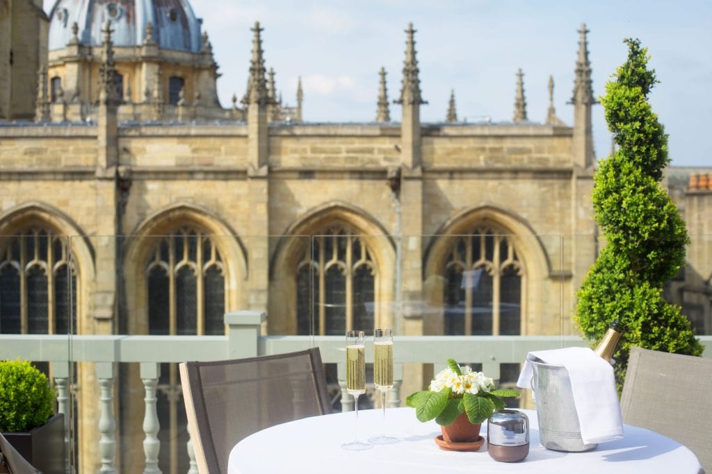 0007 - 2019 - Old Bank Hotel - Oxford - High Res - Room 1 Private Terrace Spires Champagne (Press Web)