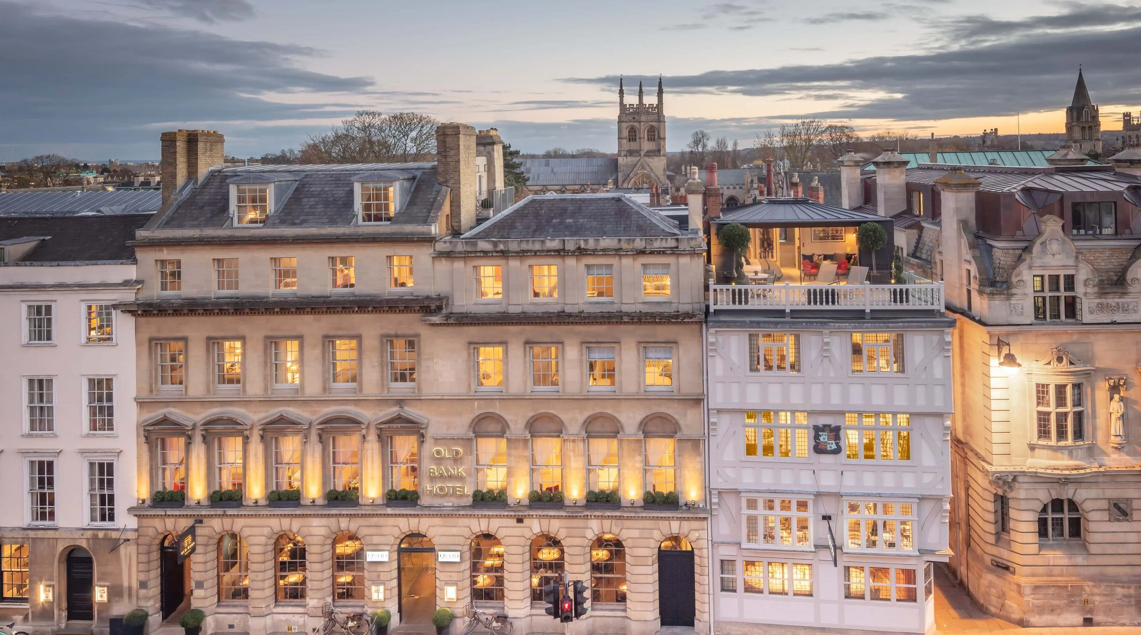 0011-2018-Old-Bank-Hotel-Oxford-High-Res-View-Facade-Web-Hero-aspect-ratio-3840-2138