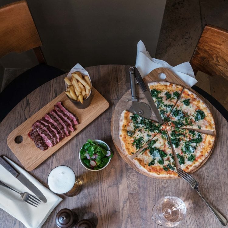 0017 - 2016 - Quod Restaurant & Bar - Oxford - High Res - Food Pizza Steak (Press Web)